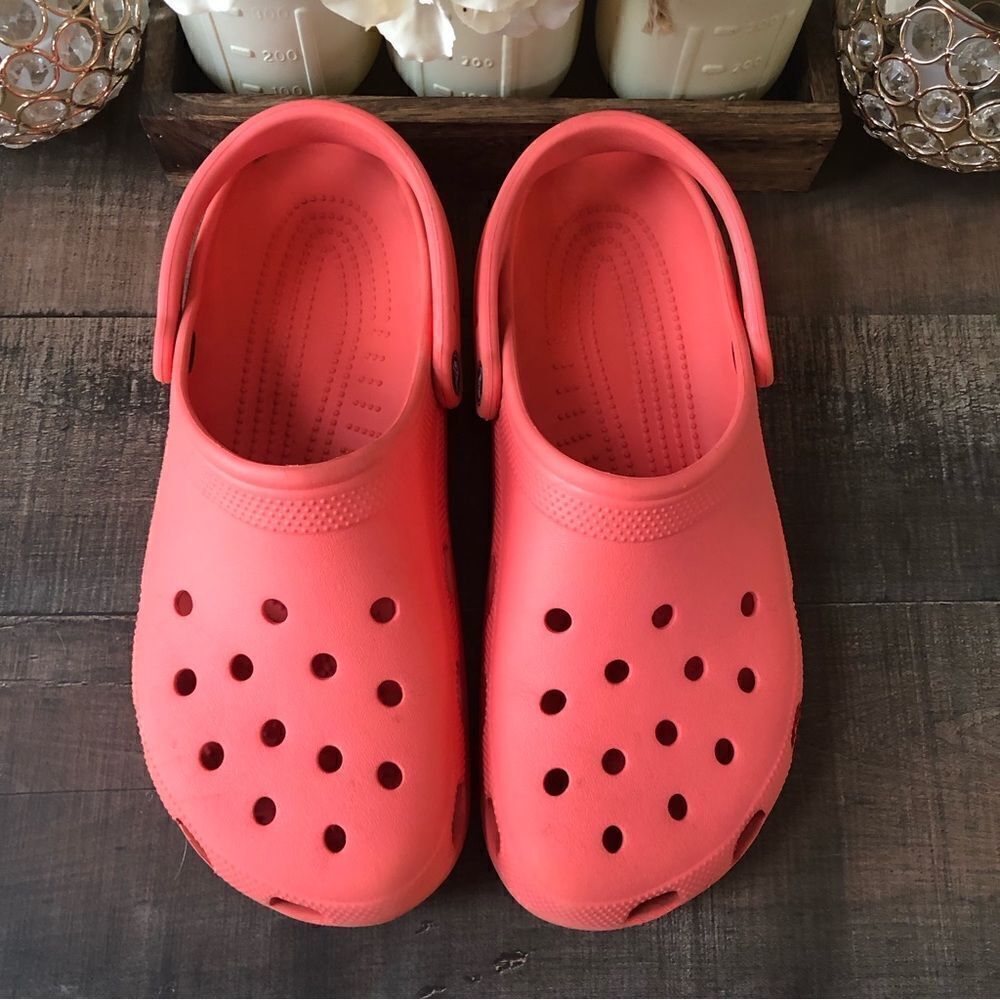 Crocs - Picture 2 of 10